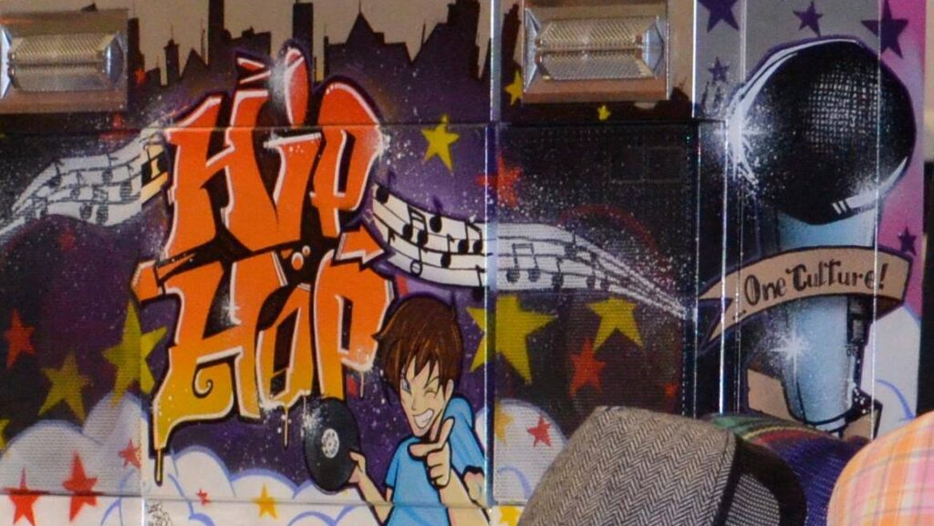 Message Hip Hop Store WHV Foto